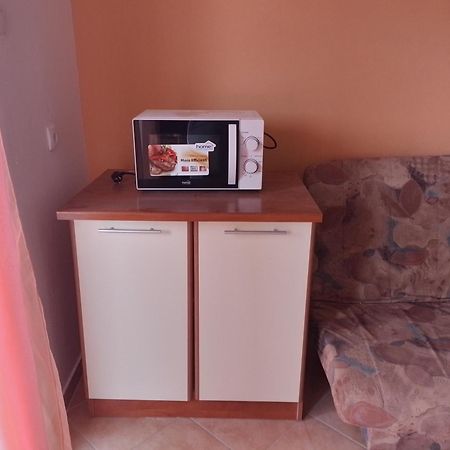 לופאר Apartments Rajka מראה חיצוני תמונה