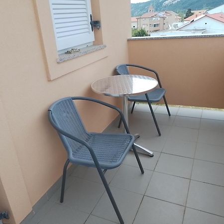 לופאר Apartments Rajka מראה חיצוני תמונה