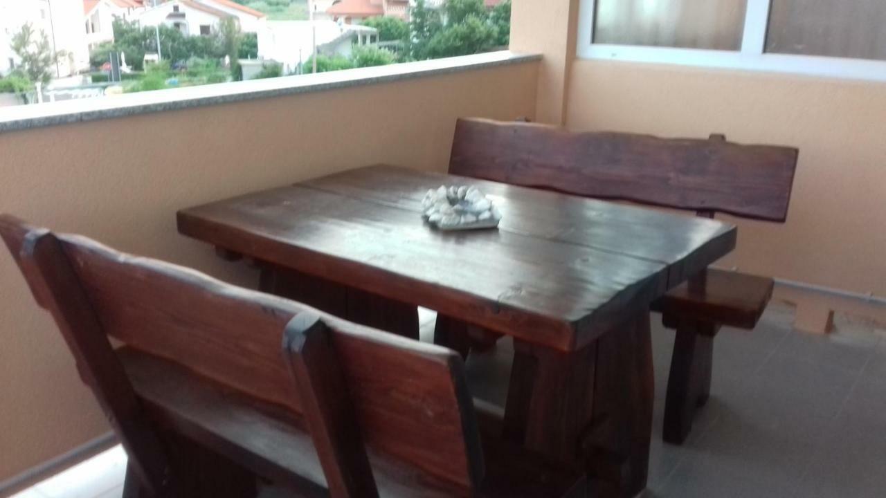 לופאר Apartments Rajka מראה חיצוני תמונה