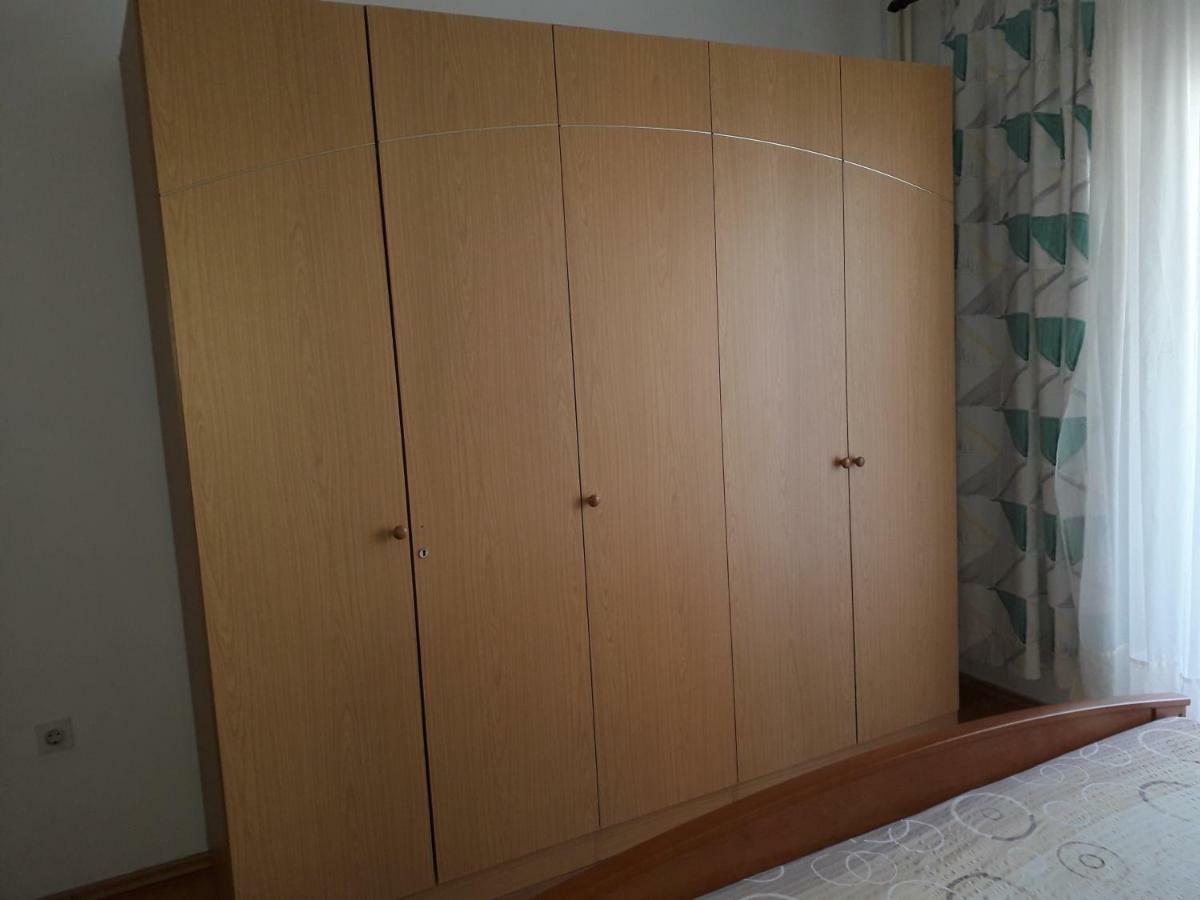 לופאר Apartments Rajka מראה חיצוני תמונה