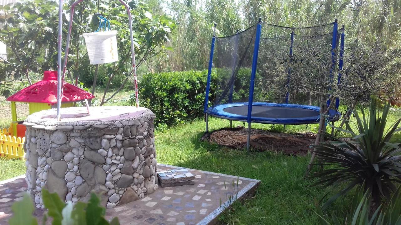 לופאר Apartments Rajka מראה חיצוני תמונה